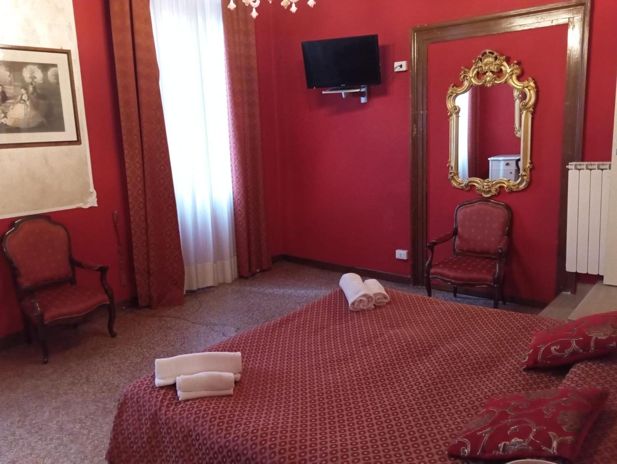 Palazzo Lion Morosini - Check In Presso Locanda Ai Santi Apostoli Veneţia Exterior foto