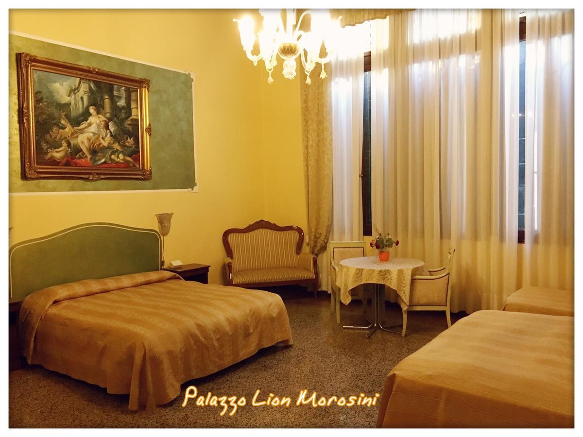 Palazzo Lion Morosini - Check In Presso Locanda Ai Santi Apostoli Veneţia Exterior foto